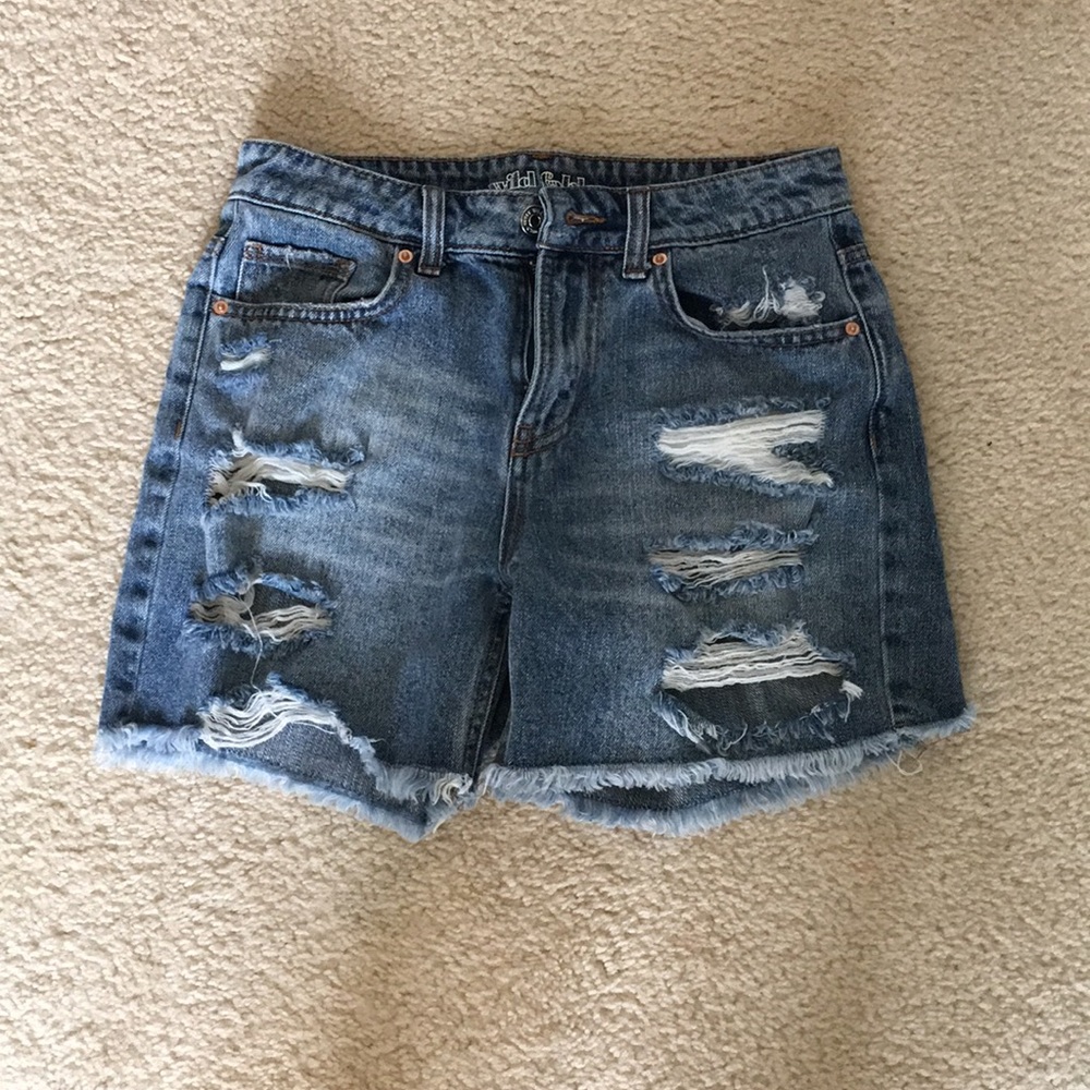 Wild Fable ripped jean shorts